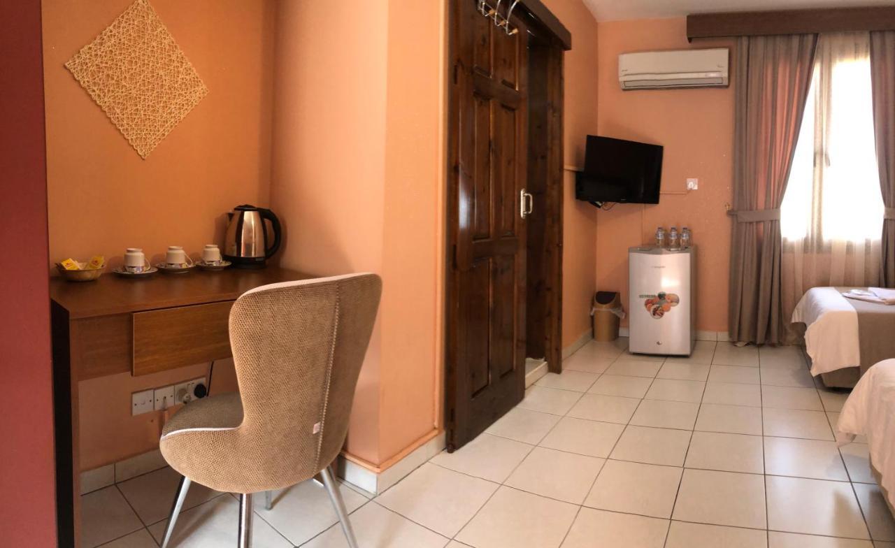 Hotel Kyrenia Reymel 2*