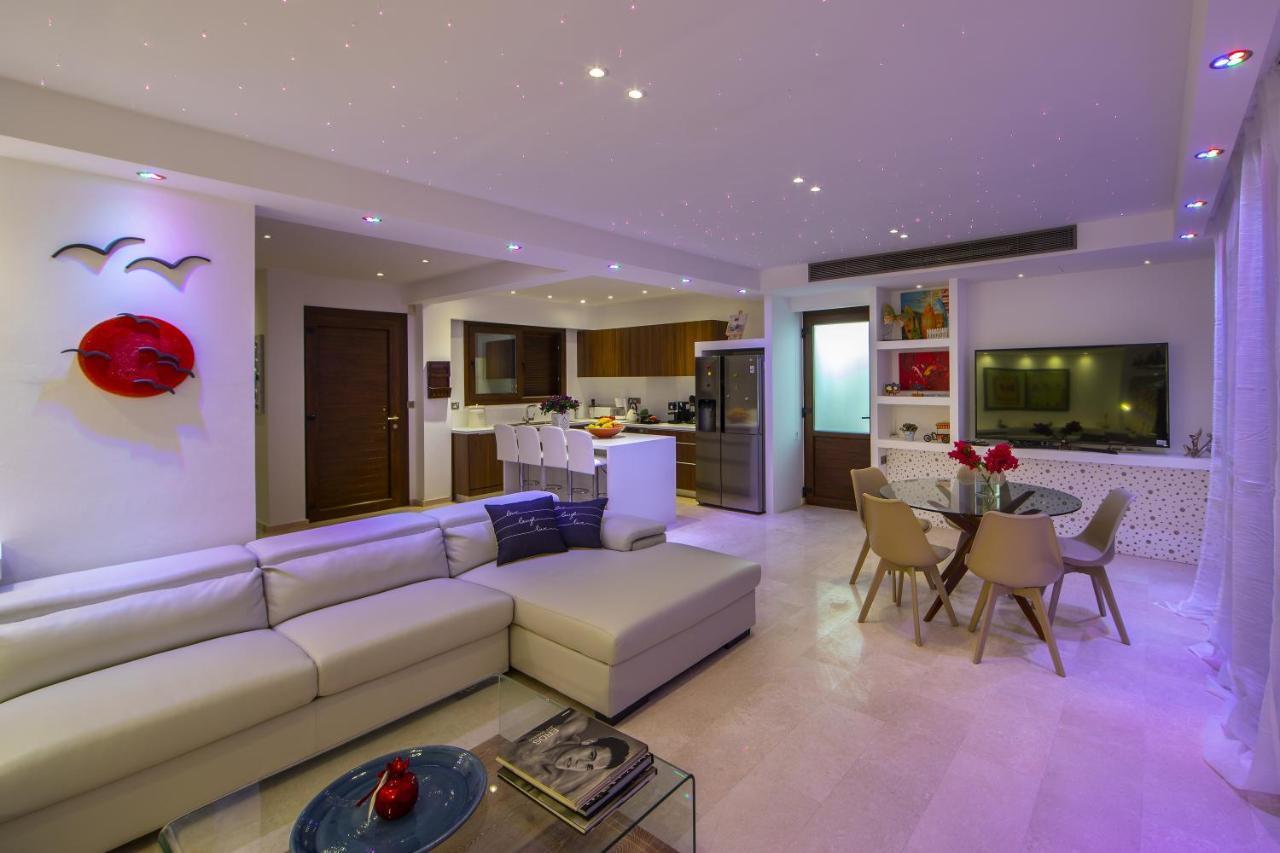 El Greco Seafront Villa, Greco Mare