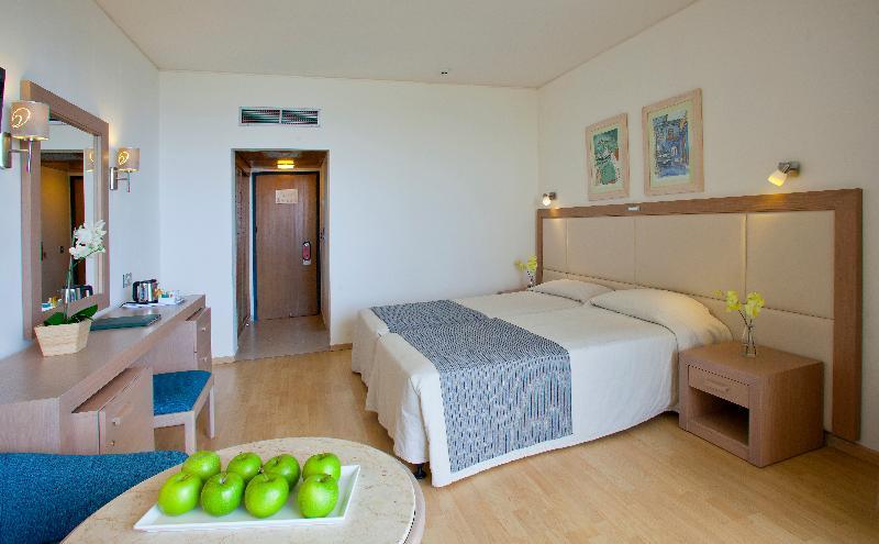 Resort Golden Coast 4*