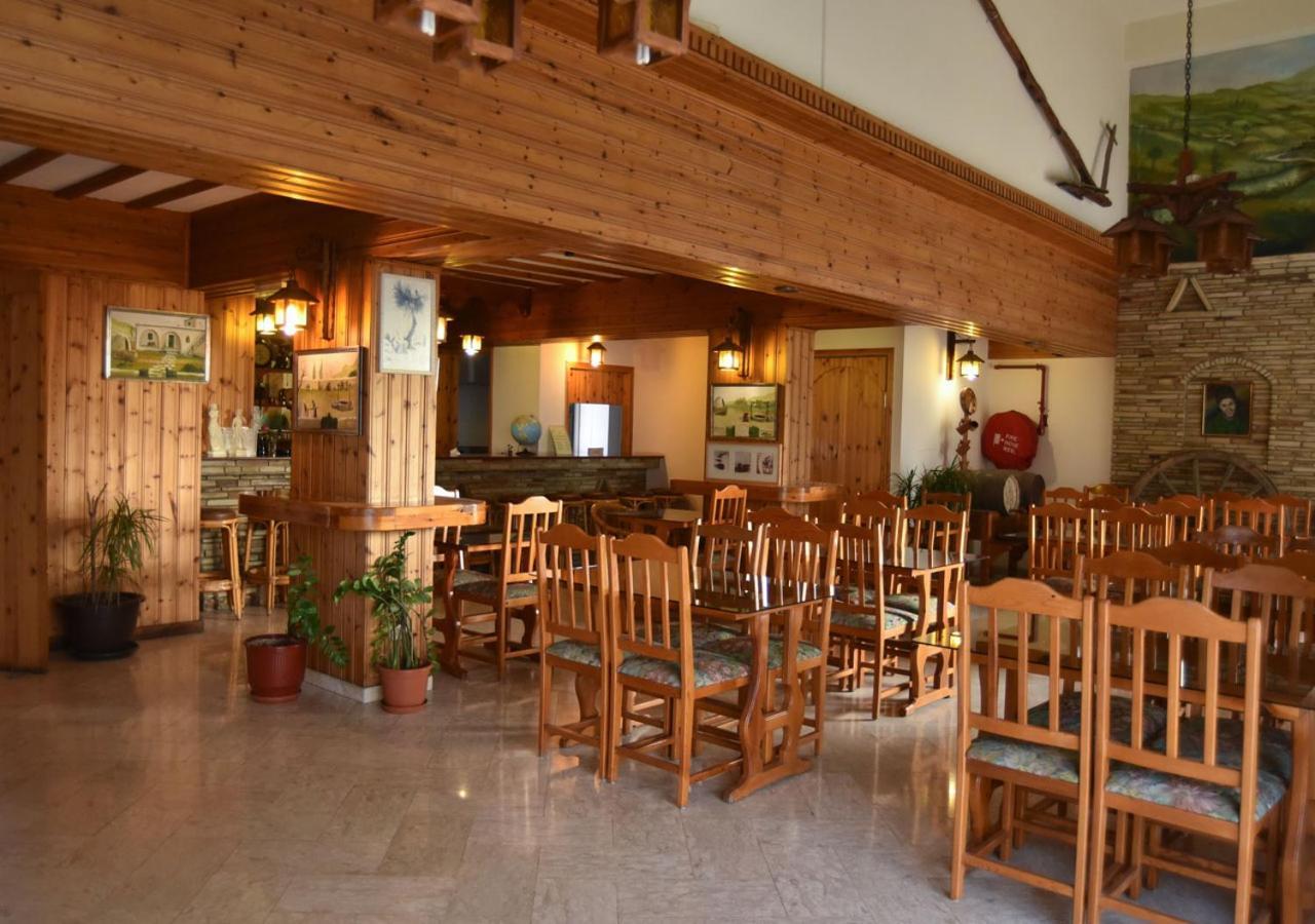 Hotel Elysso