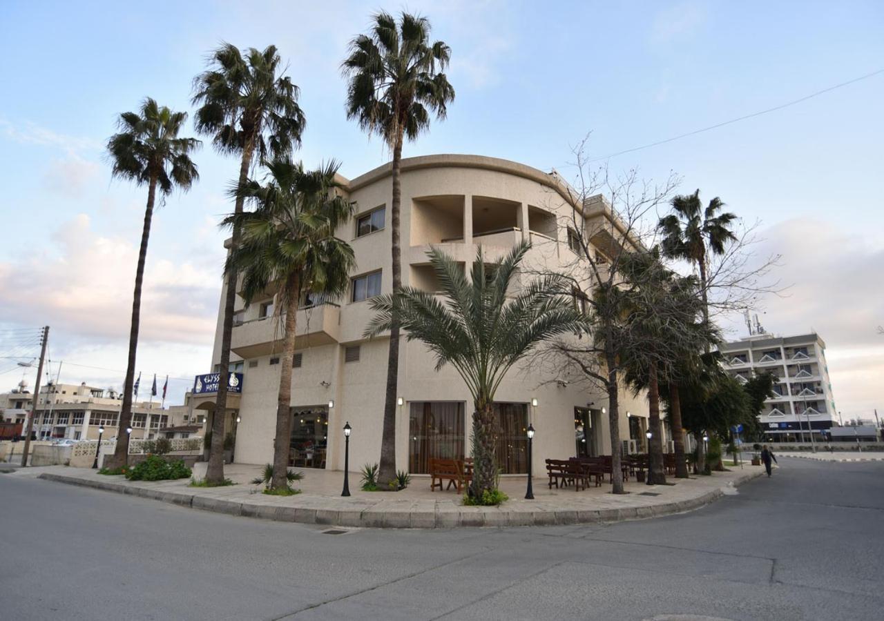 Elysso Hotel