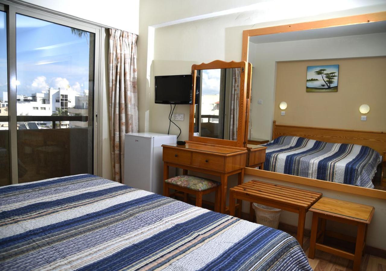 Elysso 2* Larnaca