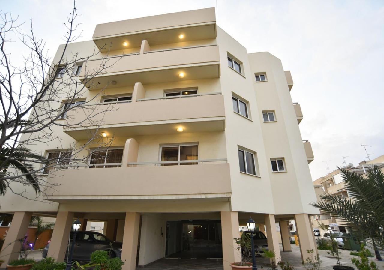 Elysso Aparthotel