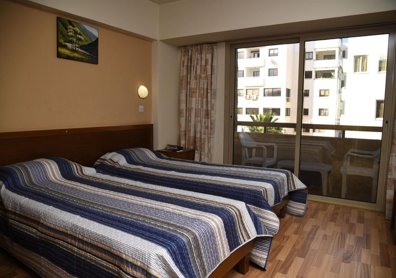 Hotel Elysso 2*