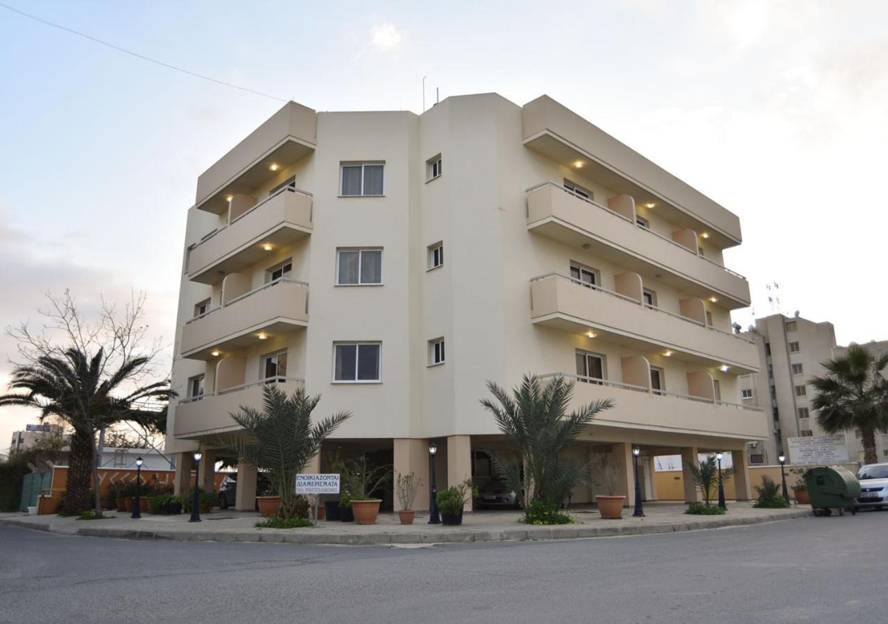 Elysso Aparthotel Larnaca