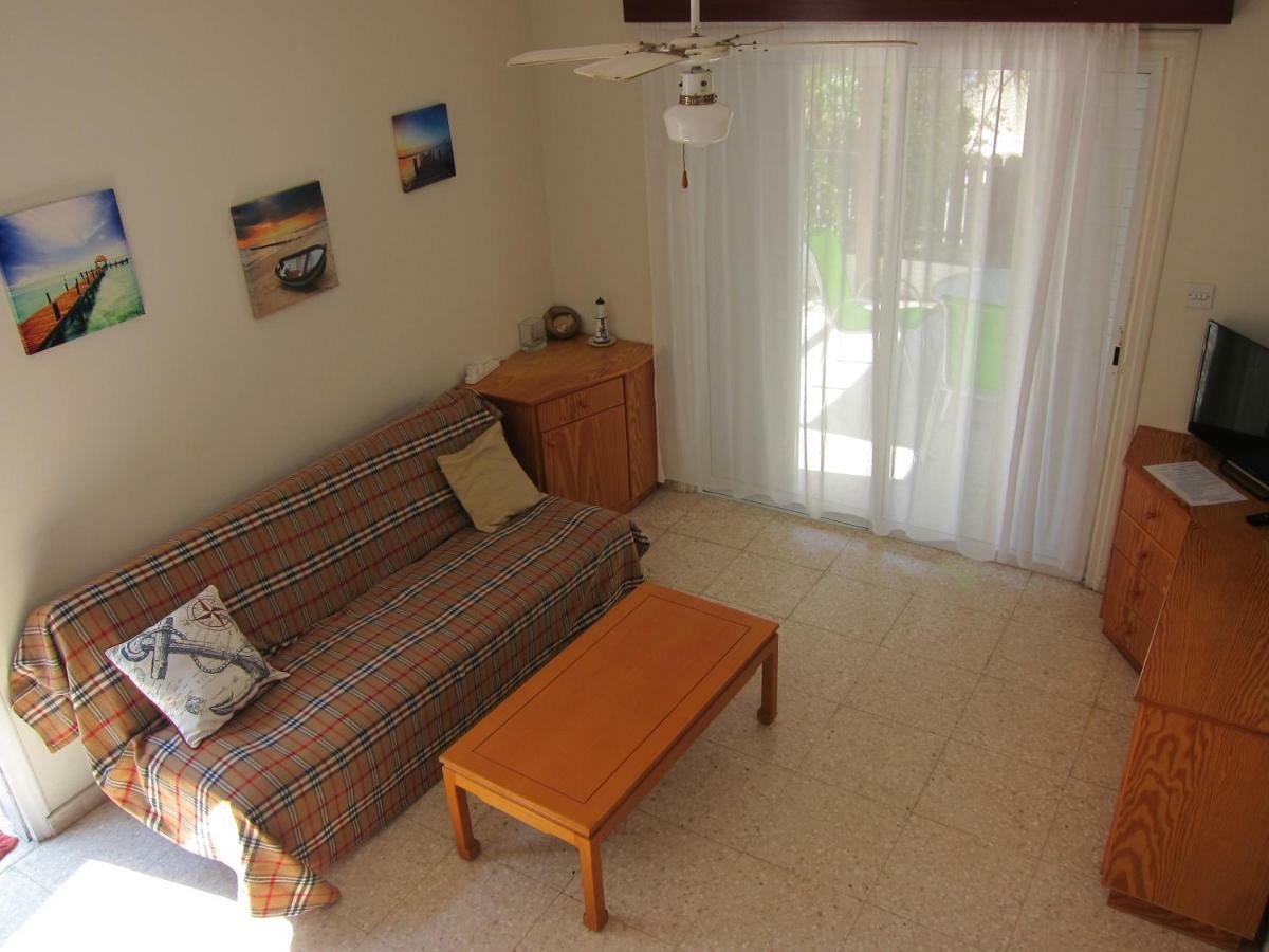 Villa Spiros Seaside No. 11 Meneou