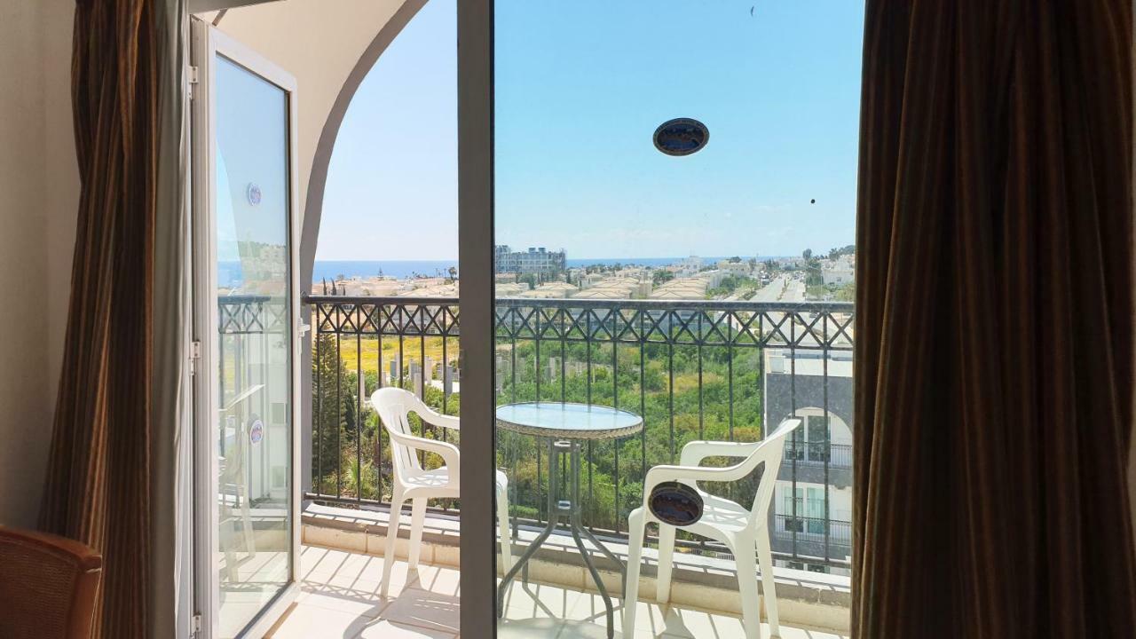 Paramount Aparthotel Protaras