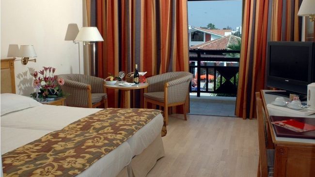 Atlantica Aeneas Resort 5*