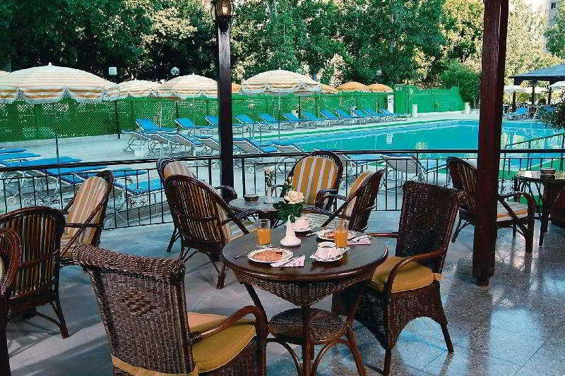 Hotel Odysseia Kapetanios 4*