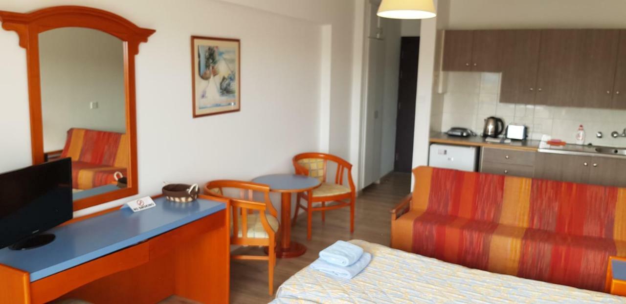 Petalmo City Apartment