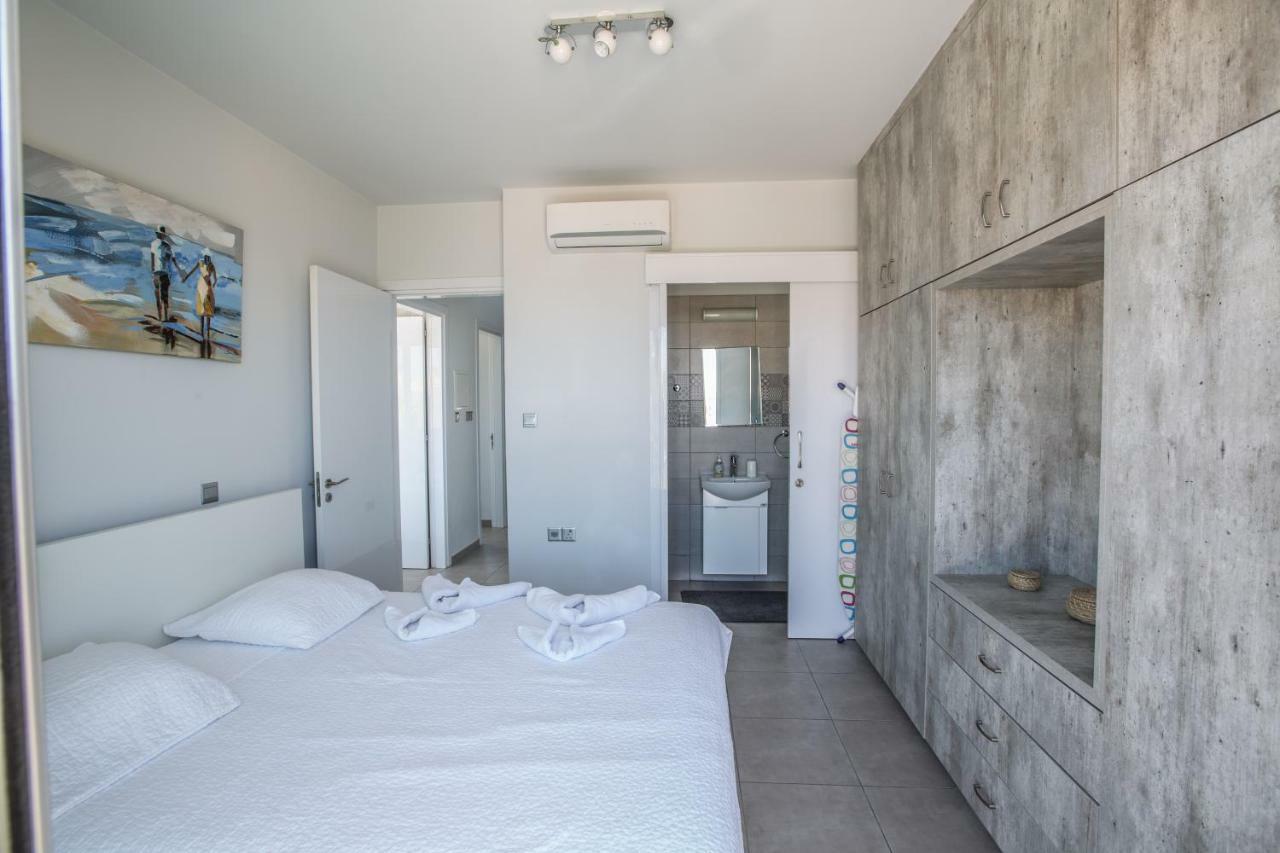 Holiday home Kitsios With Private Pool No2