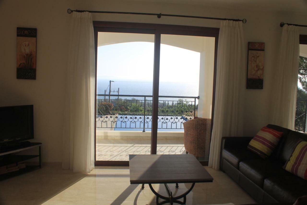 Martika Luxury