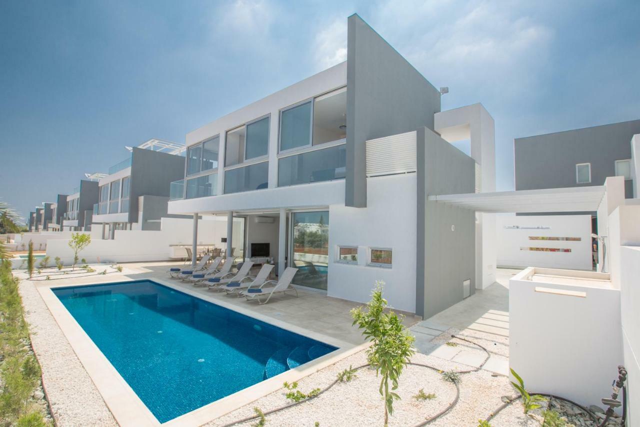 Blue Pearl Villa *