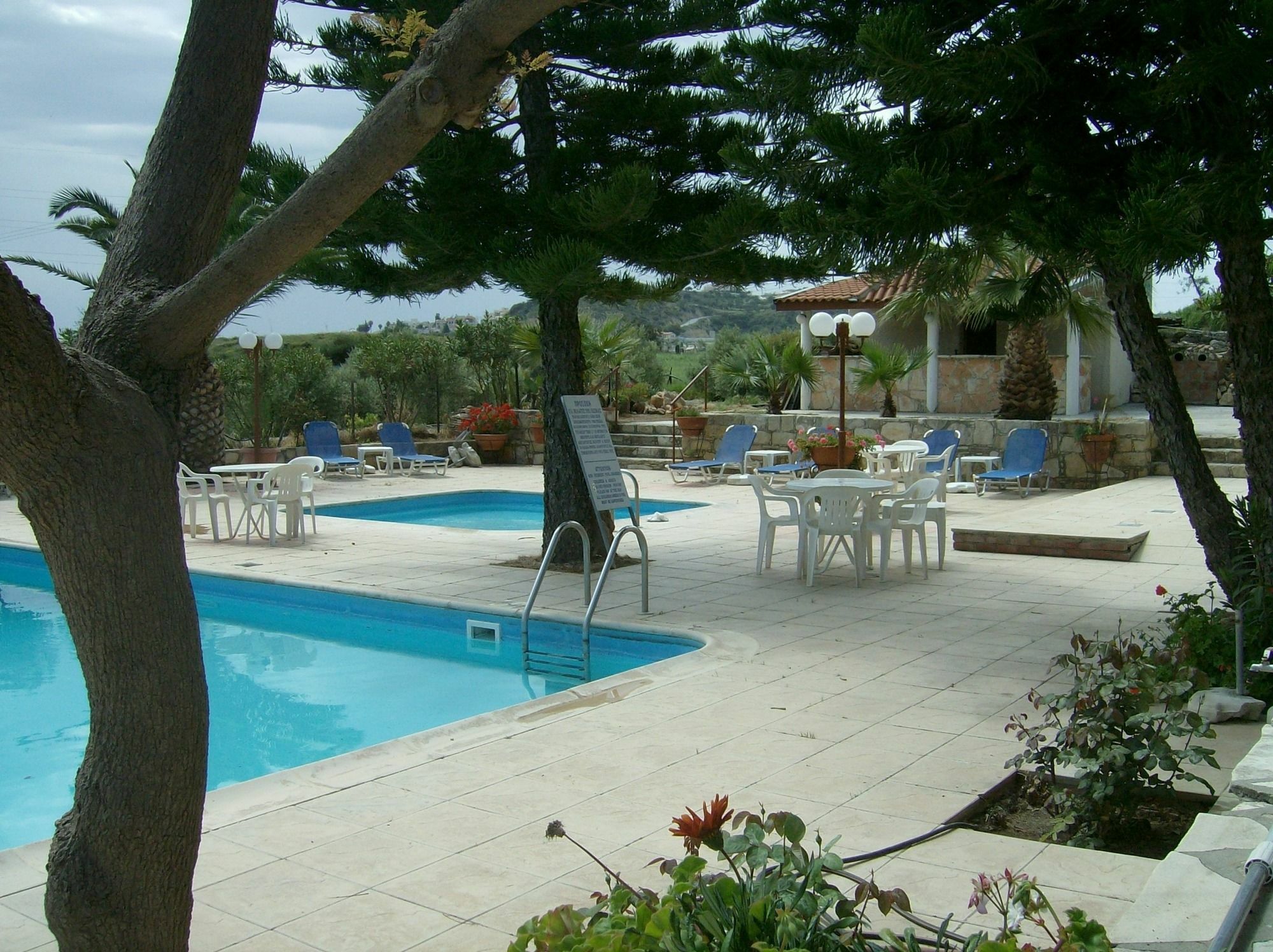 Rantzo Aparthotel Pissouri