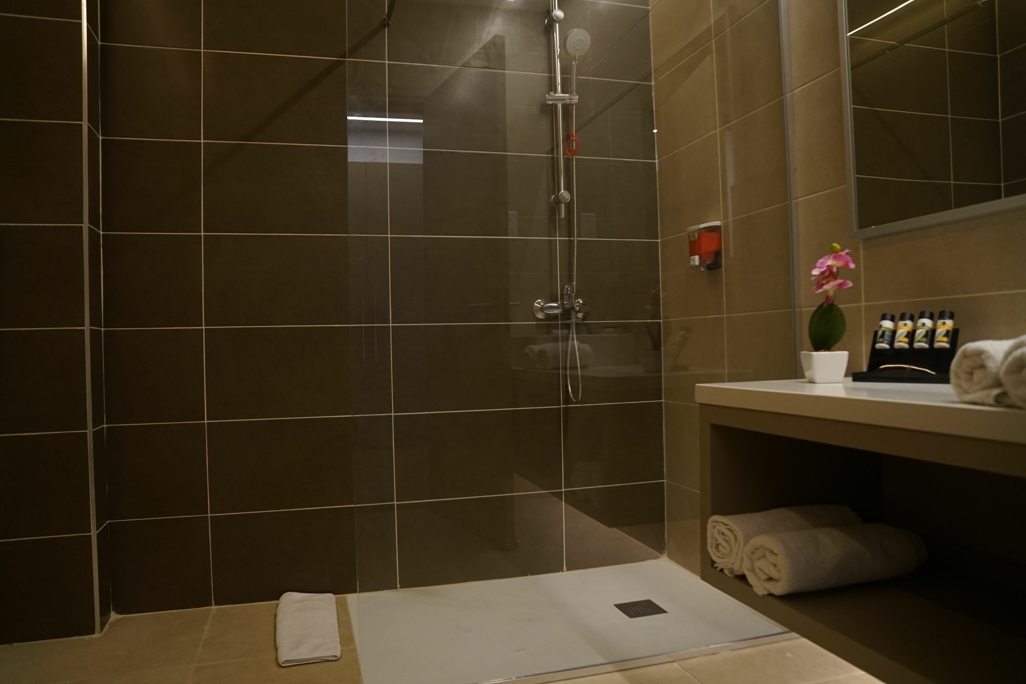 Resort Eden Wellness Rehabilitation Tersephanou