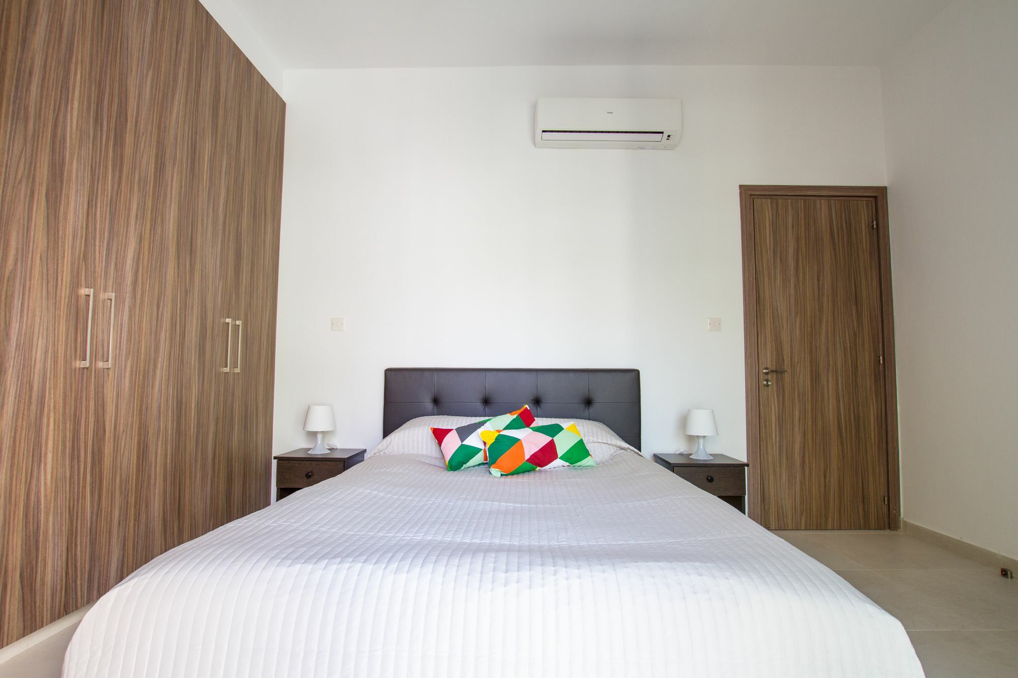 Qcc Apartamento Lárnaca