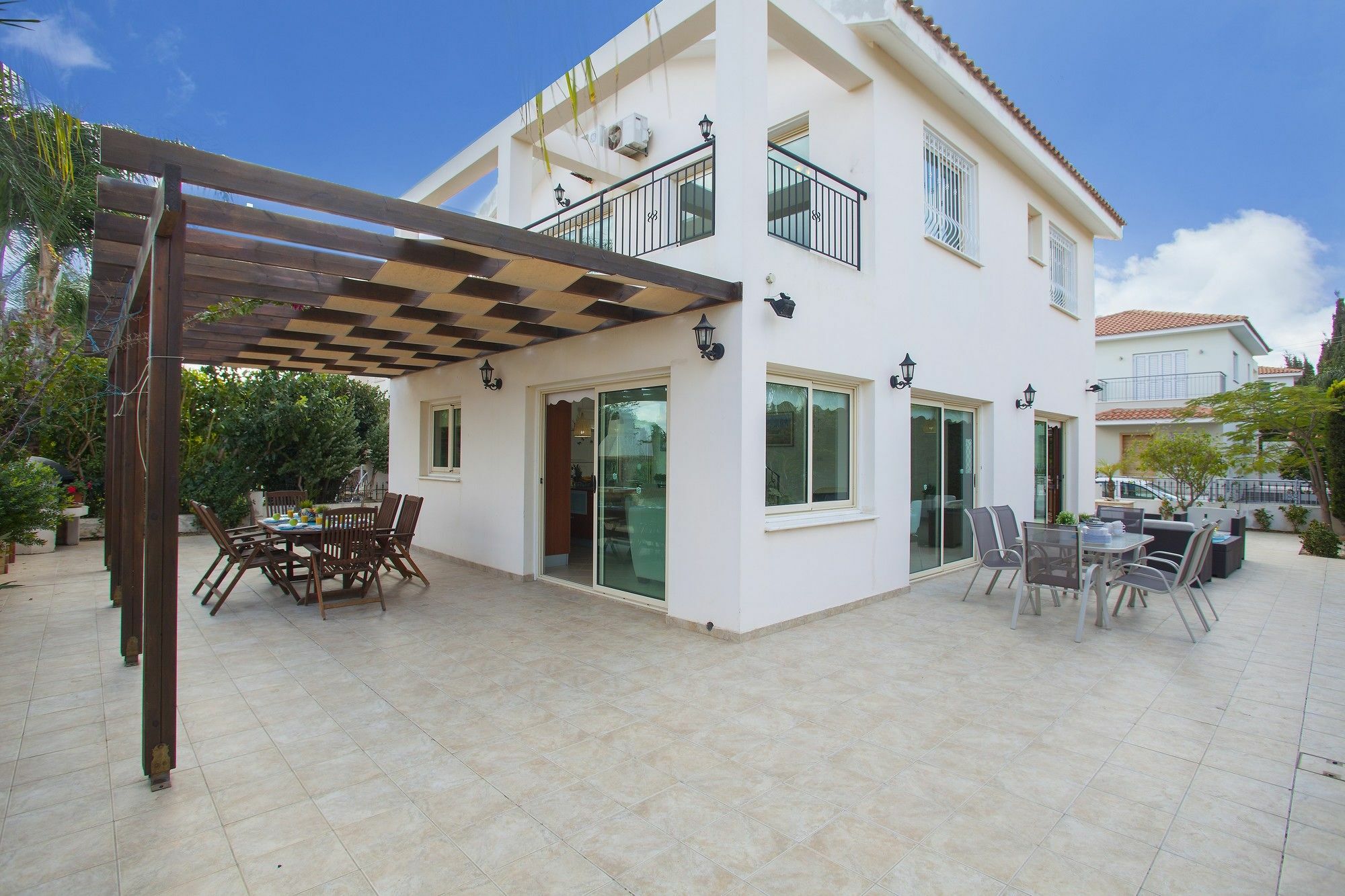Crystal Sea Villa *