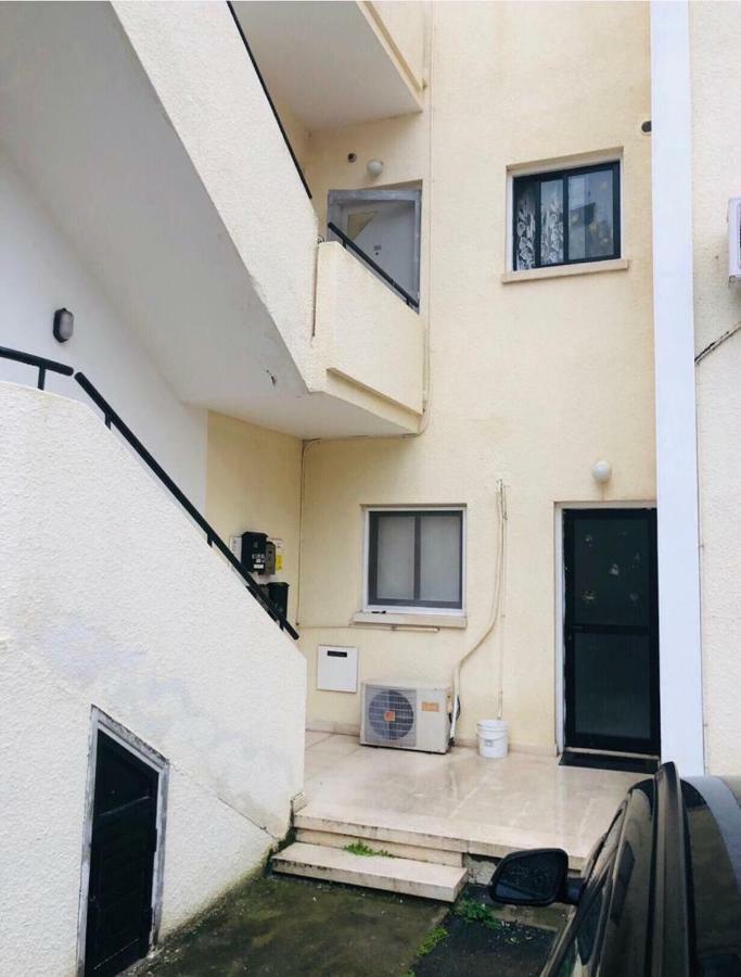 Mariko Apartment