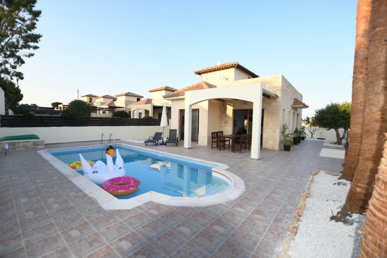 Trachonas Villa