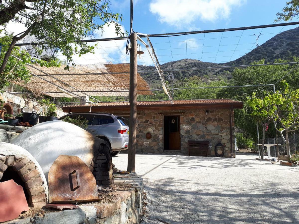 Agrompelo House Agros