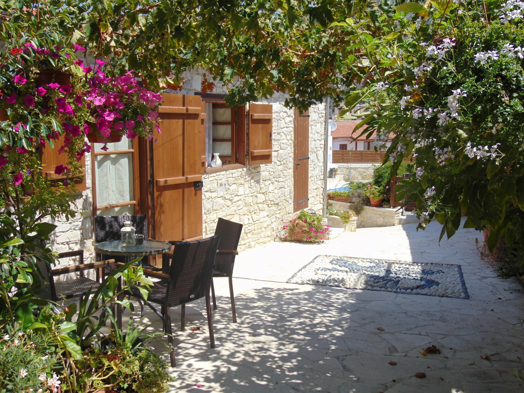 Aparthotel Charalambos 3*