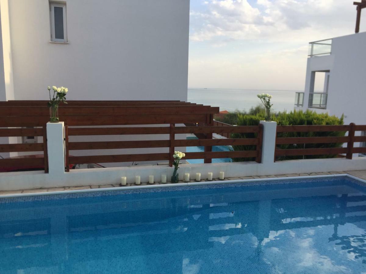 Marina View 11 Villa Peyia