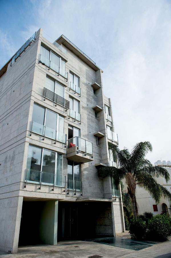 Sophia Court Apartment *