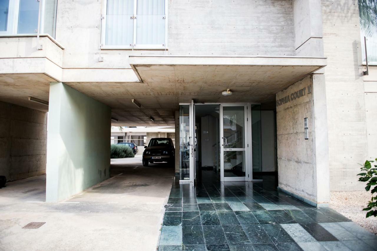Apartment Sophia Court *