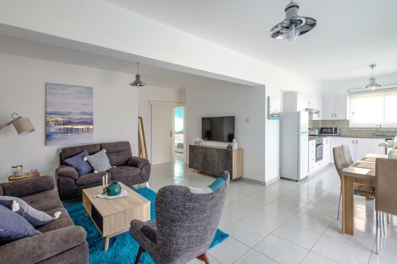 The Coral Penthouse Apartment Larnaca