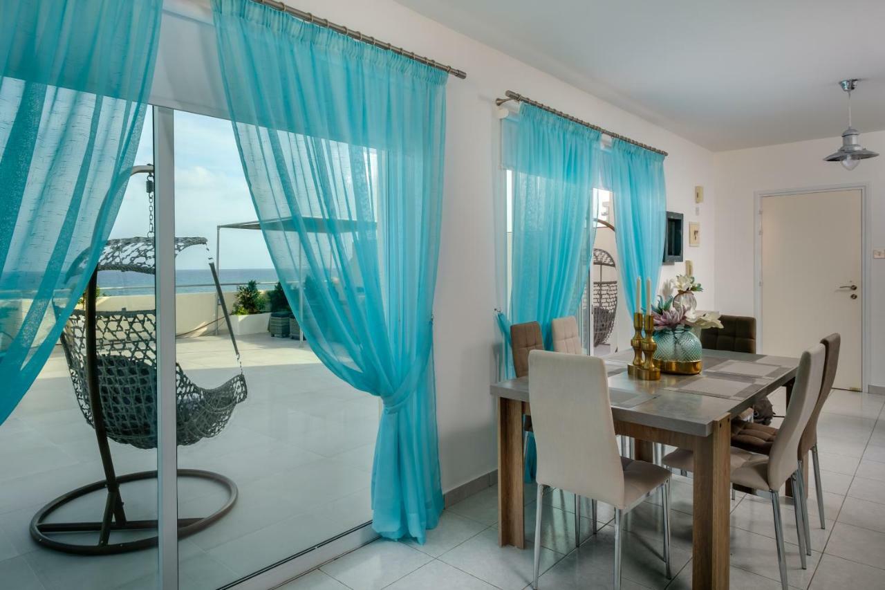The Coral Penthouse Apartment