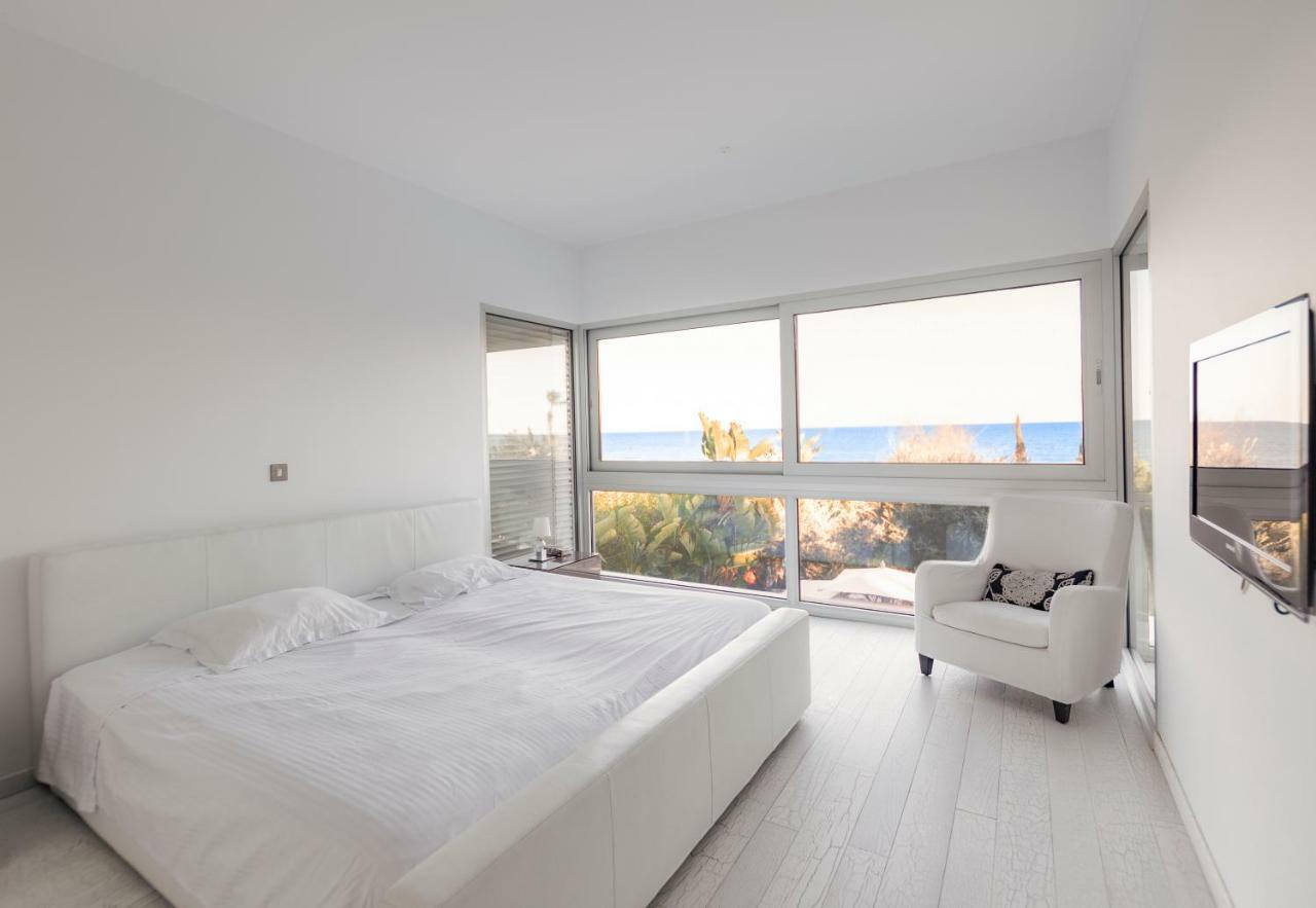 Katerina House