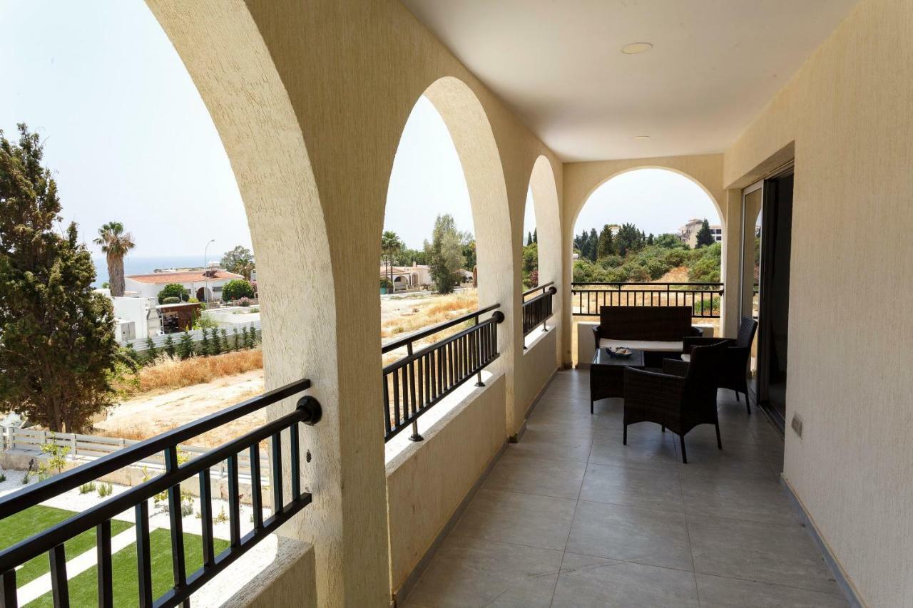 Apartment Coral Bay Sea Breeze - 3 Bedroom *