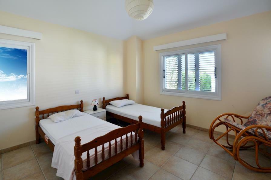 Daryah Sirina Bay Villa *