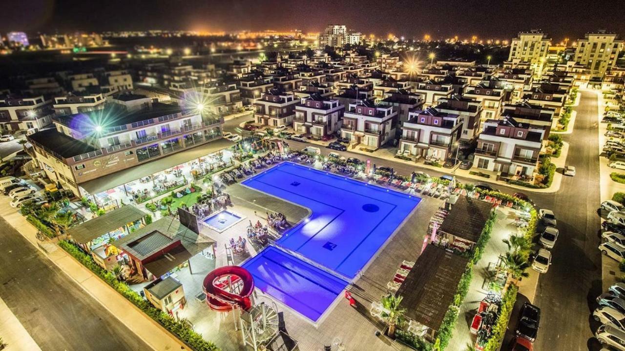 Long Beach Holiday Apartment Trikomo
