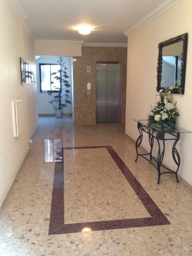St. Lazaros Seaside Apartamento *