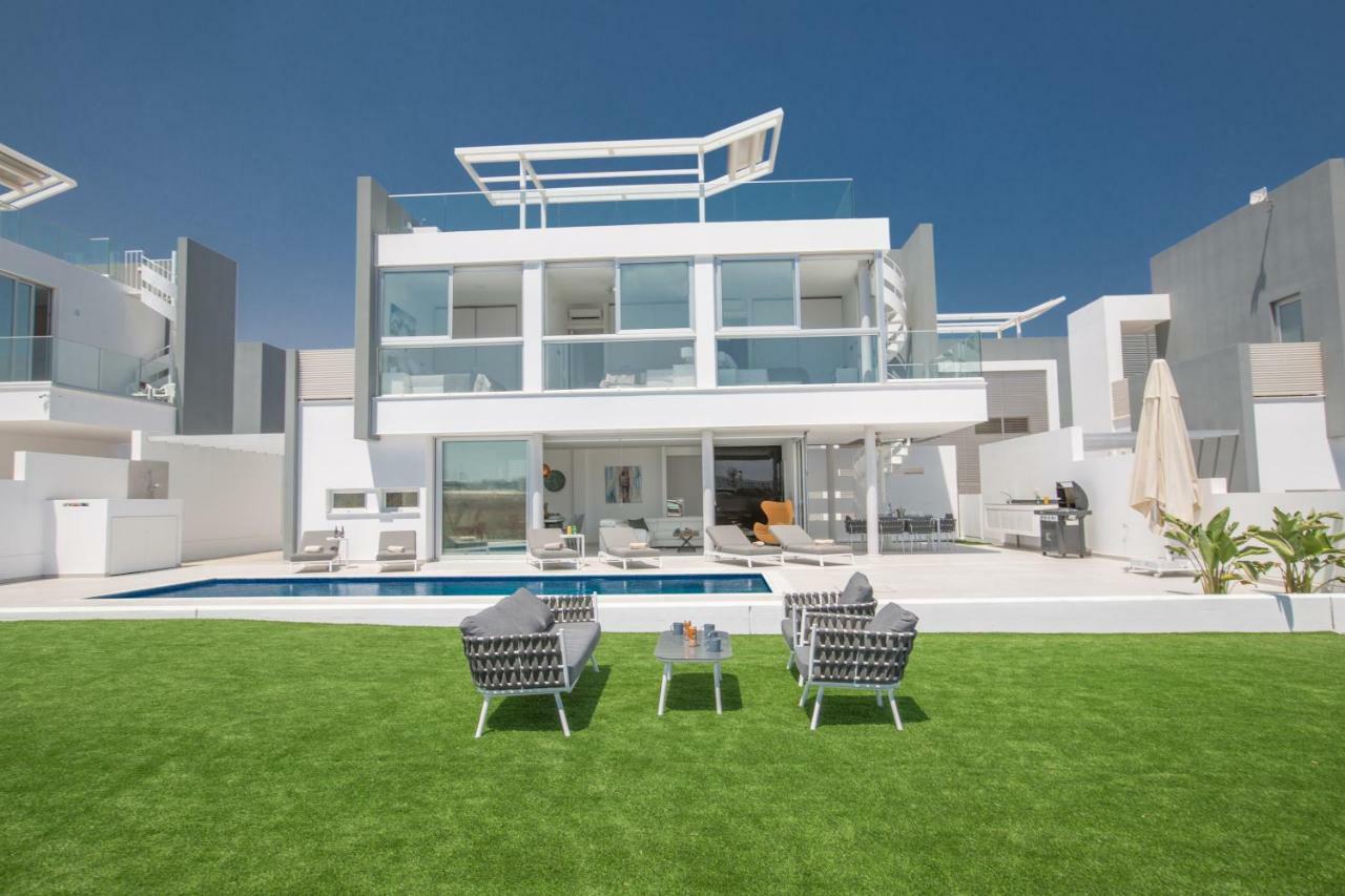 Blue Pearl Villa