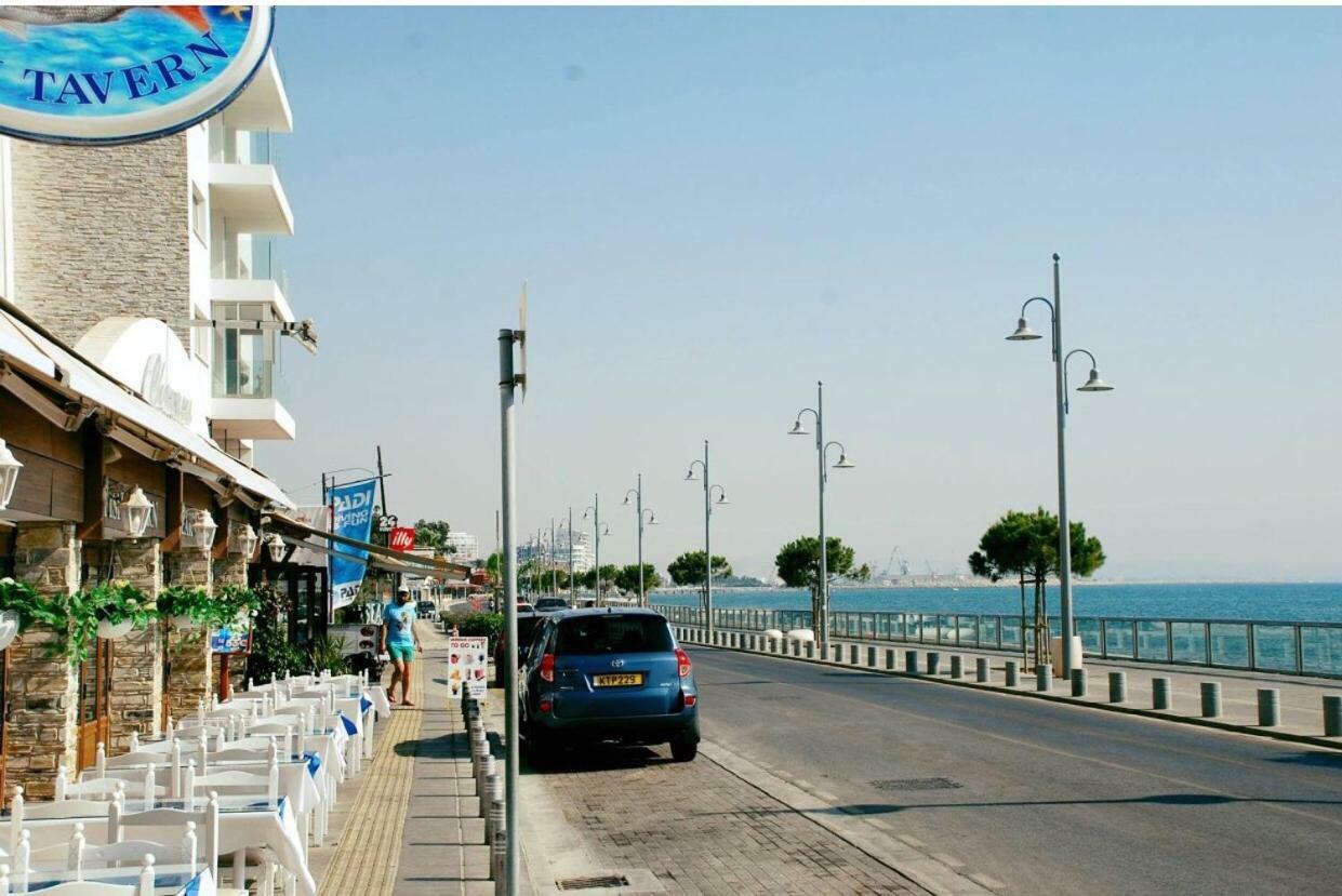 Mariko * Larnaca