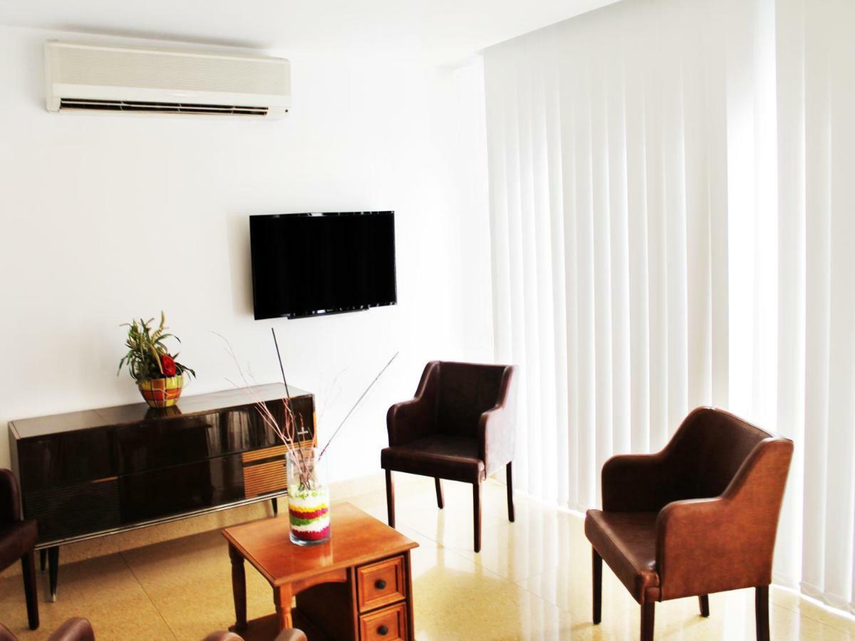 Rebioz Hotel Larnaca