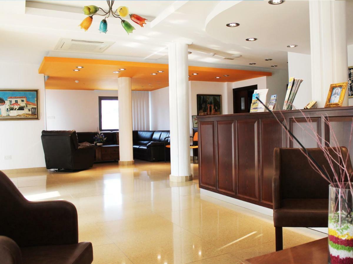 Rebioz Hotel