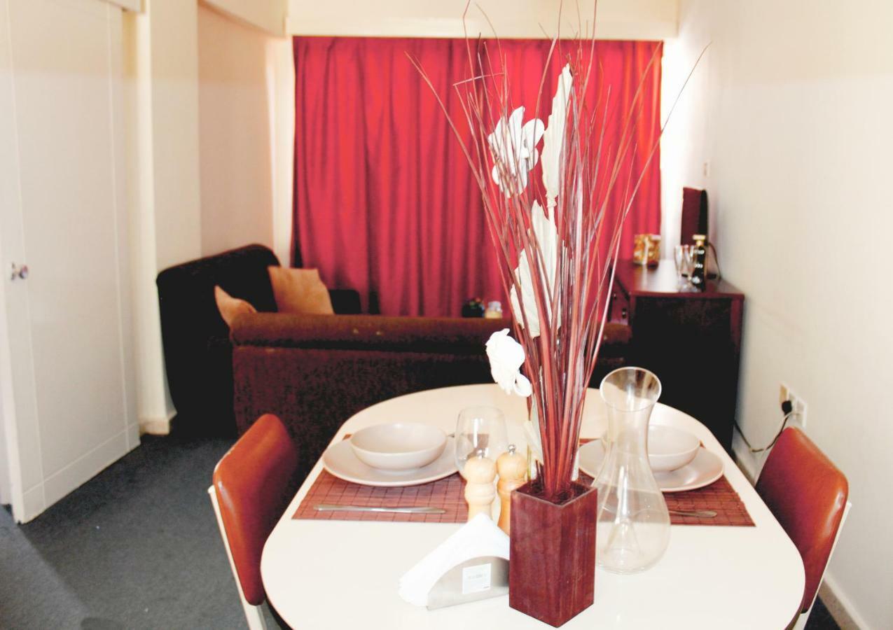 Nondas Hill Apts Aparthotel