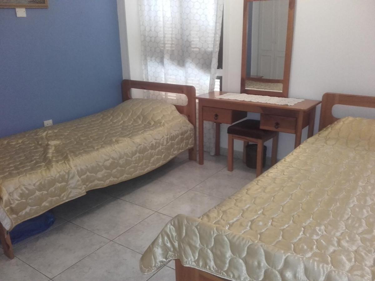 Property Direct Castella Apartment Larnaca