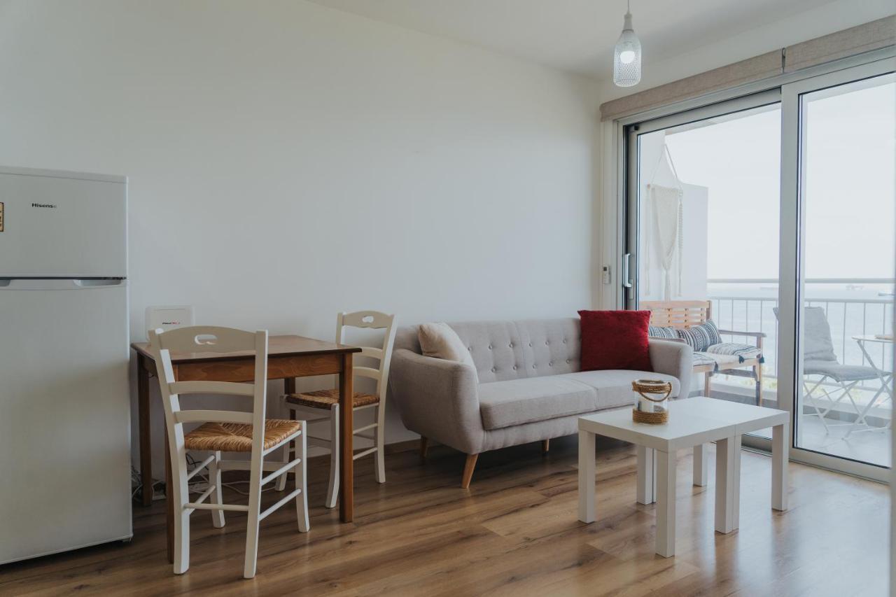 Just A Seaview Apt. * Location * Center * *
