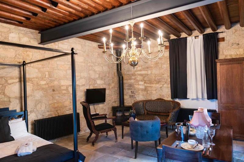 Oinou Strata - Adults Only Bed & Breakfast Vouni