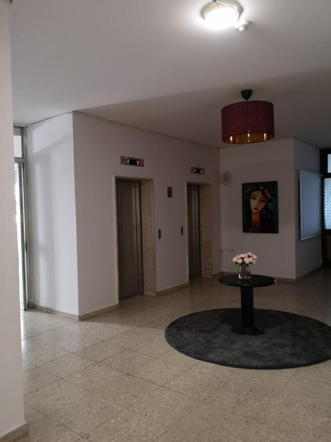 Sun Hall Aparthotel 3*