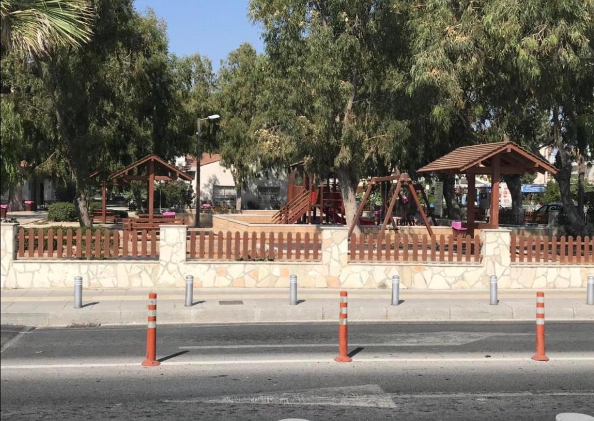 Mariko * Larnaca