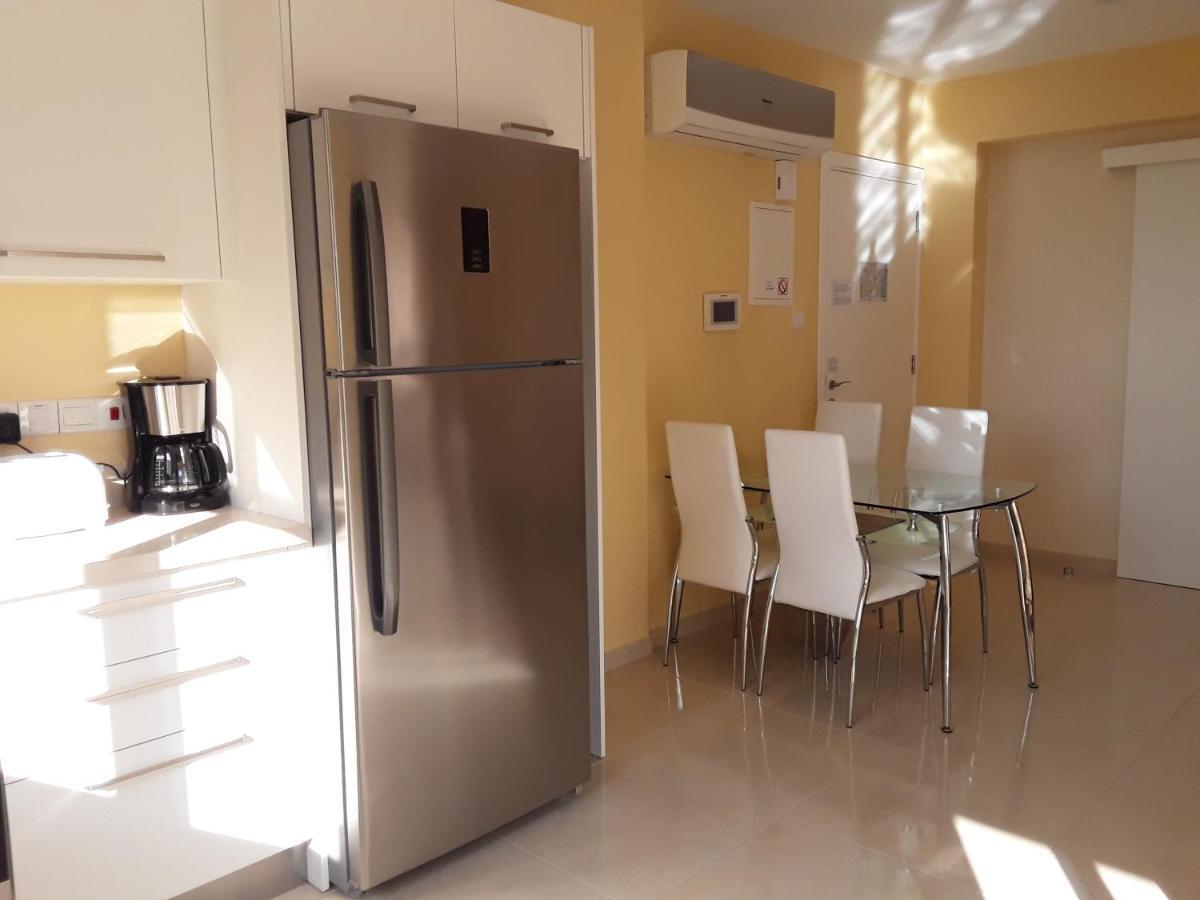 Rezial Apartment Larnaca