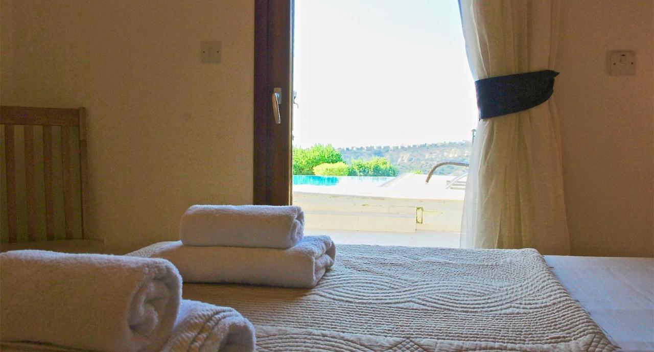 4 Bedroom Kourion With Private Pool, Aphrodite Hills Villa