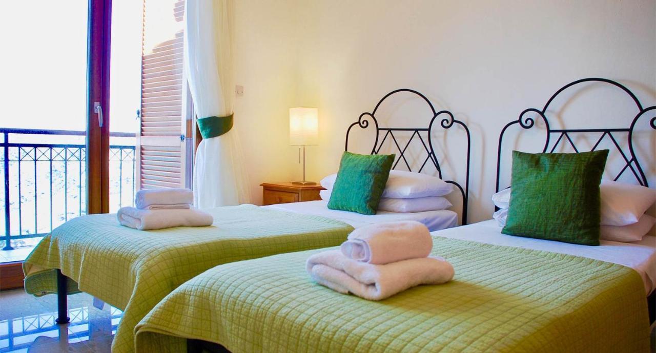 4 Bedroom Kourion With Private Pool, Aphrodite Hills Villa