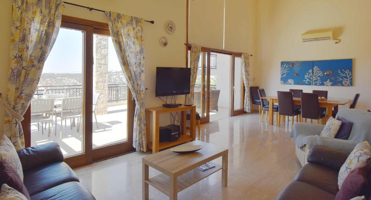 4 Bedroom Kourion With Private Pool, Aphrodite Hills