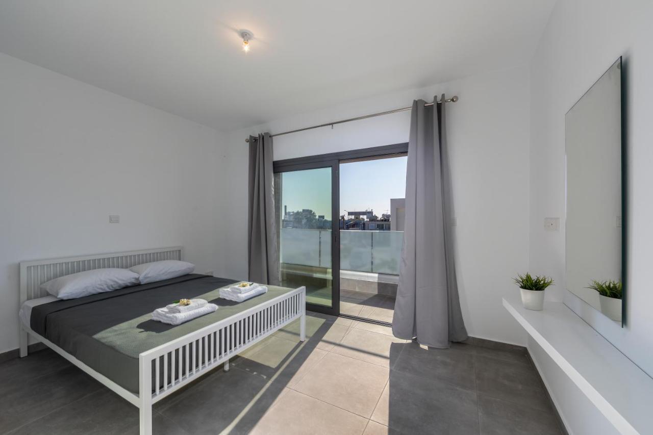 Villa Andre, Walking Distance To Coral Bay